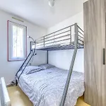 Dans Pietonne Nyaraló *